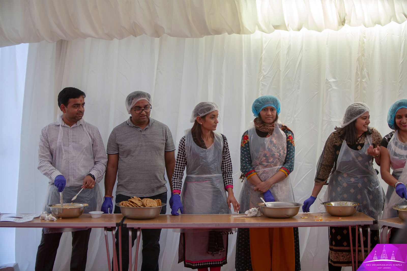 ©1987-2017 SKS Swaminarayan Temple East London